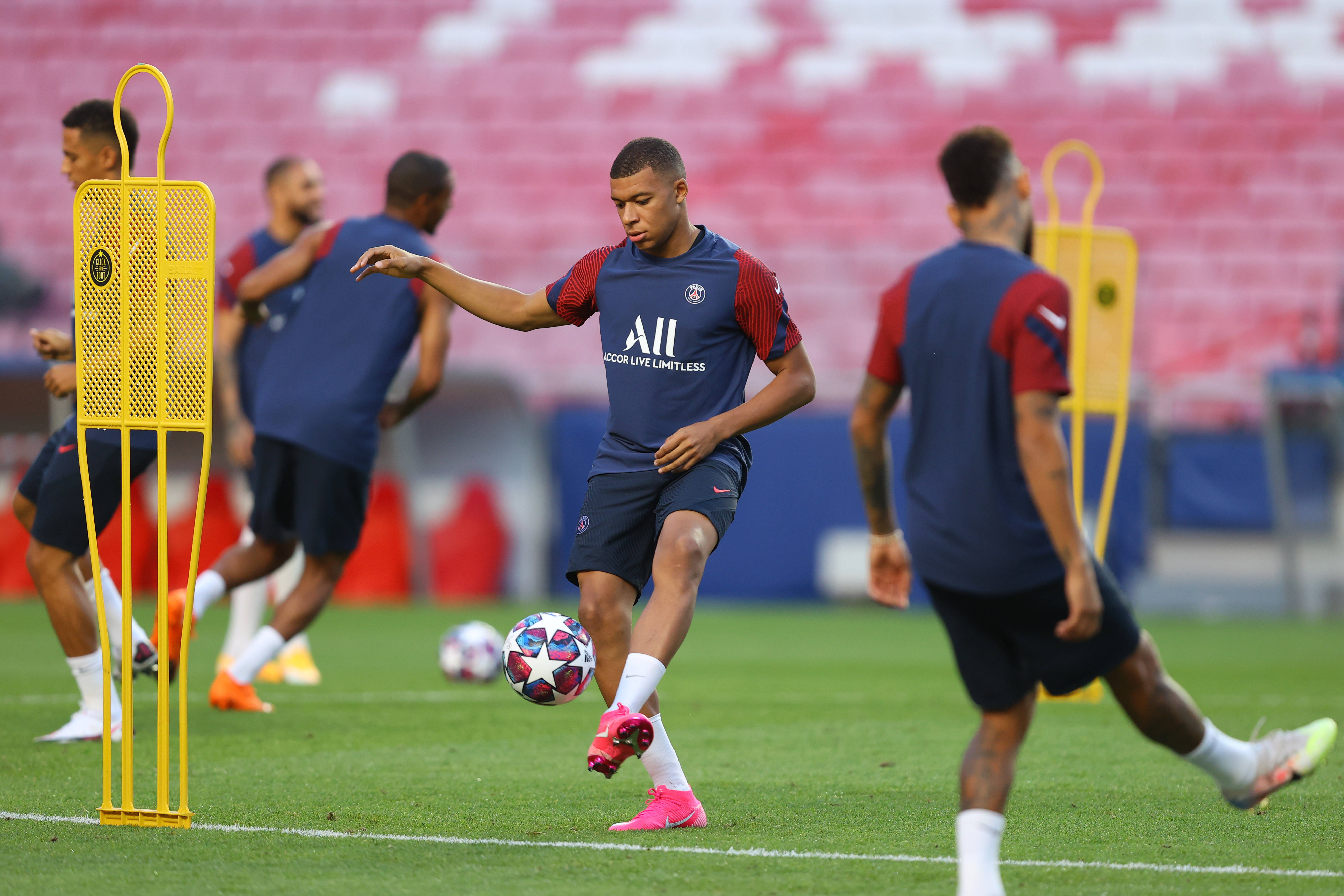 而是对整个 而是对整个