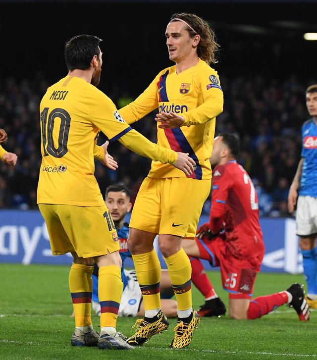 随着这位老 随着这位老