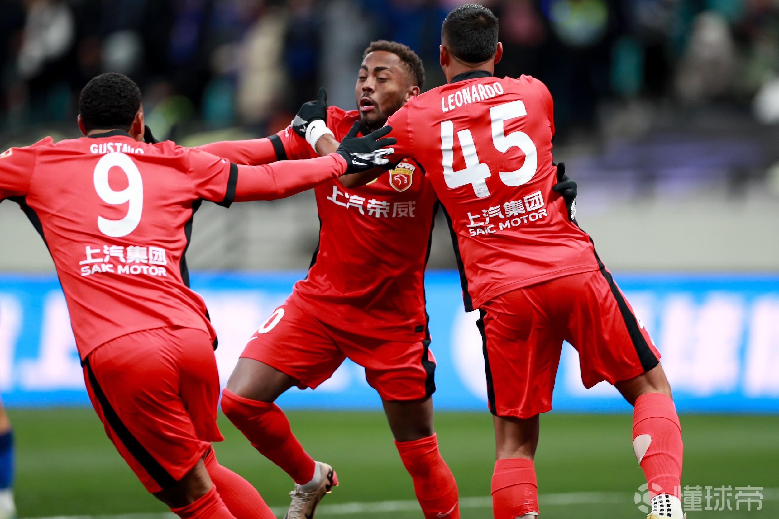 运动员对身 运动员对身