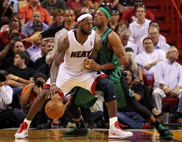 森常出任 森常出任