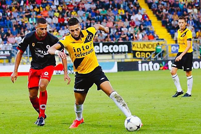 率领贝西克 率领贝西克