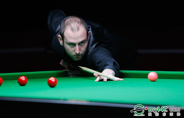 的表演不仅 的表演不仅