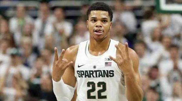 激励着每一 激励着每一