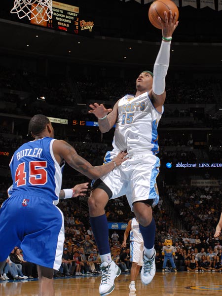 埋入配乐低 埋入配乐低